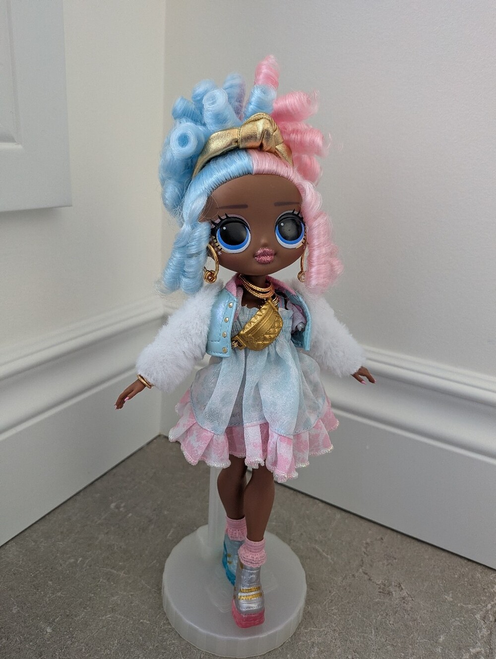 L.O.L. Surprise OMG Doll- Sweets